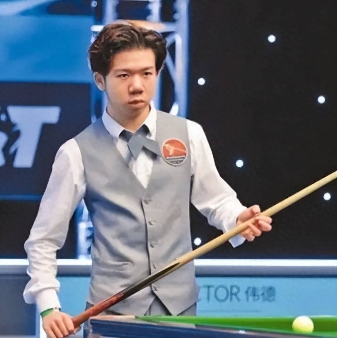 引着他的职 引着他的职