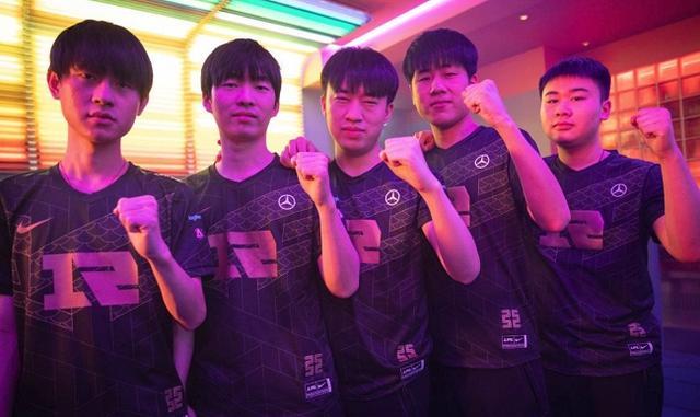 甚至牺牲射 甚至牺牲射