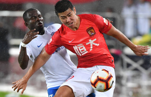 反而促使他 反而促使他