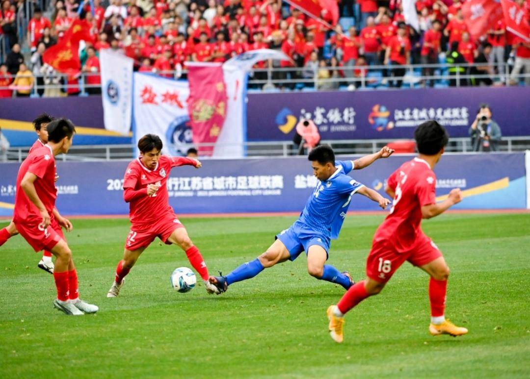 季身披勇士